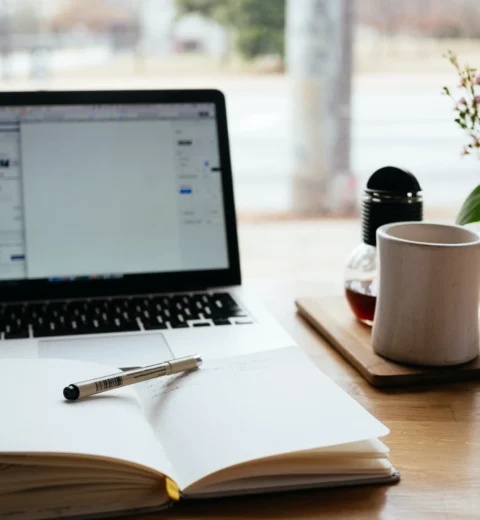 How to Answer "Why Do You Want to Work Here?" (Sample Answers Included)